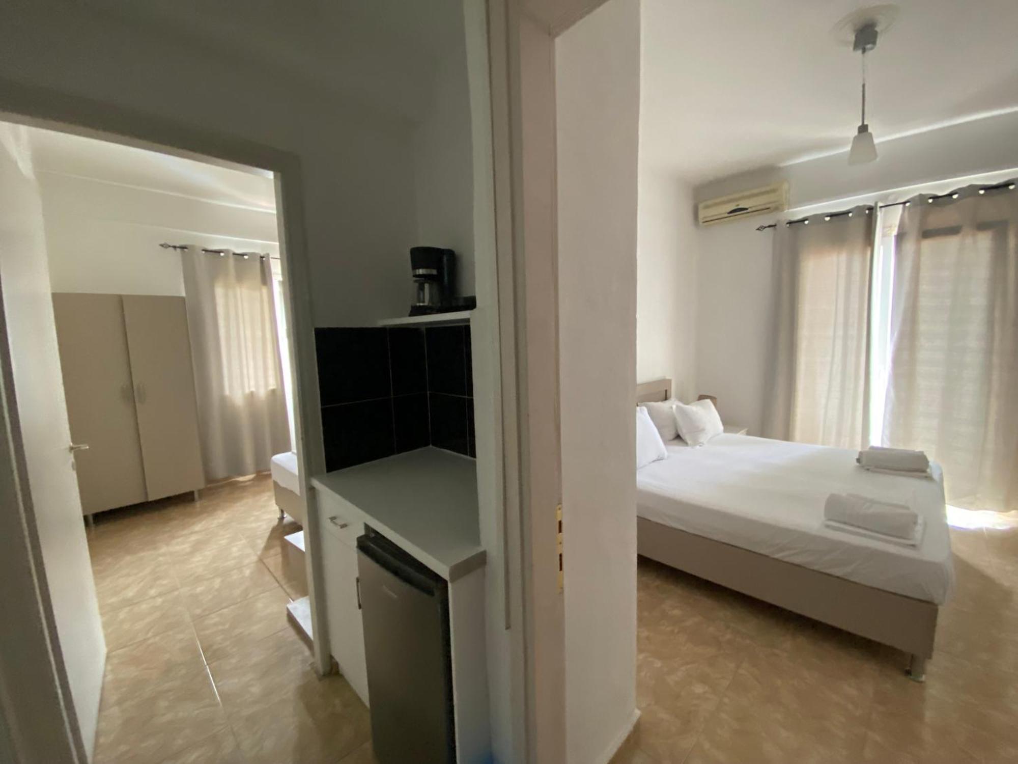 Central Hotel Parga Eksteriør bilde